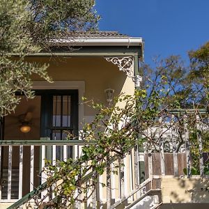Mediterranean Villa Guesthouse